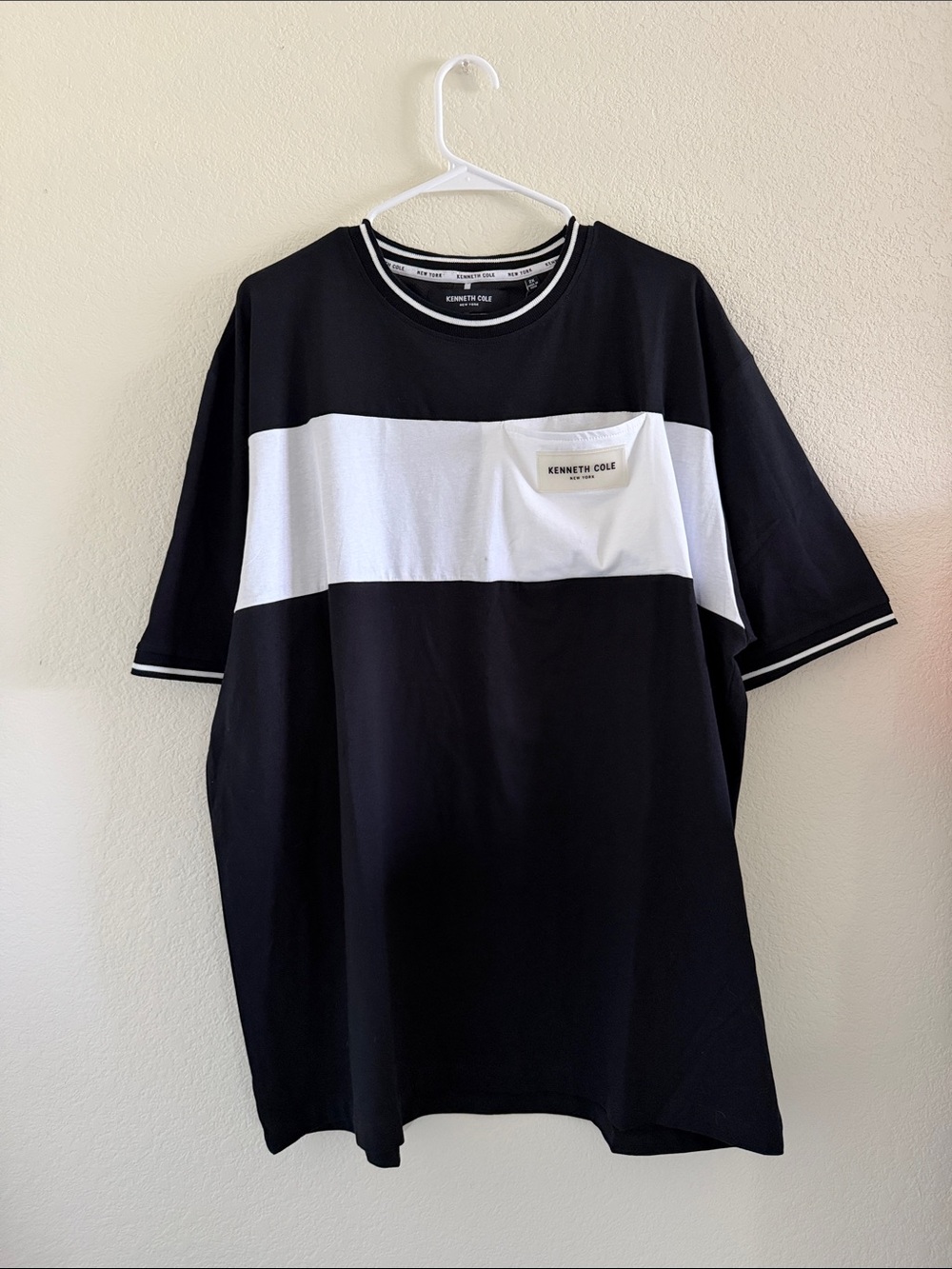 Kenneth Cole Short Sleeve Tee